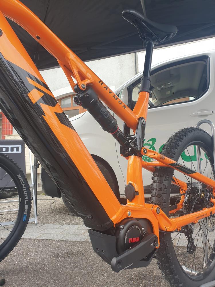 Vêtement vélo près de Epagny Metz-Tessy